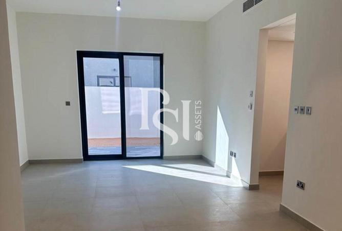 63641753 - صورة العقار 2