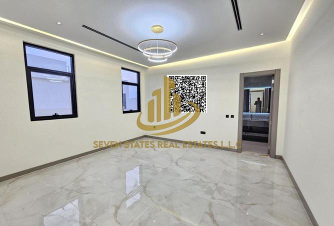 78990967 - Property Image 3