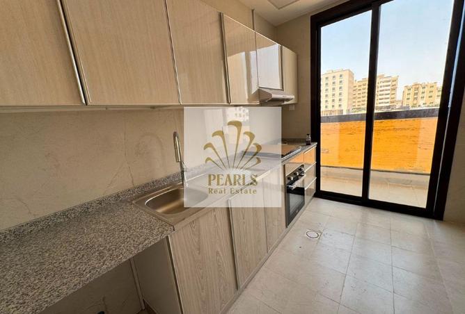 128373960 - Property Image 2