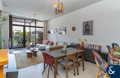 Apartment - 3 Bedrooms - 5 Bathrooms for sale in Oia Residence - Motor City - Dubai