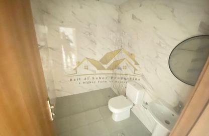 Apartment - Studio - 1 Bathroom for rent in Karama Park Area - Al Karama - Dubai