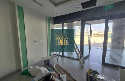 Shop - Studio for rent in Azizi Riviera 3 - Azizi Riviera - Meydan One - Meydan - Dubai