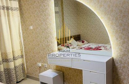 Apartment - 1 Bedroom - 2 Bathrooms for rent in Trafalgar Central - CBD (Central Business District) - International City - Dubai