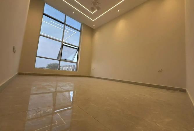 137885729 - Property Image 3