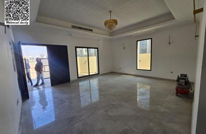 Villa - 5 Bedrooms - 7 Bathrooms for sale in Al Yasmeen 1 - Al Yasmeen - Ajman