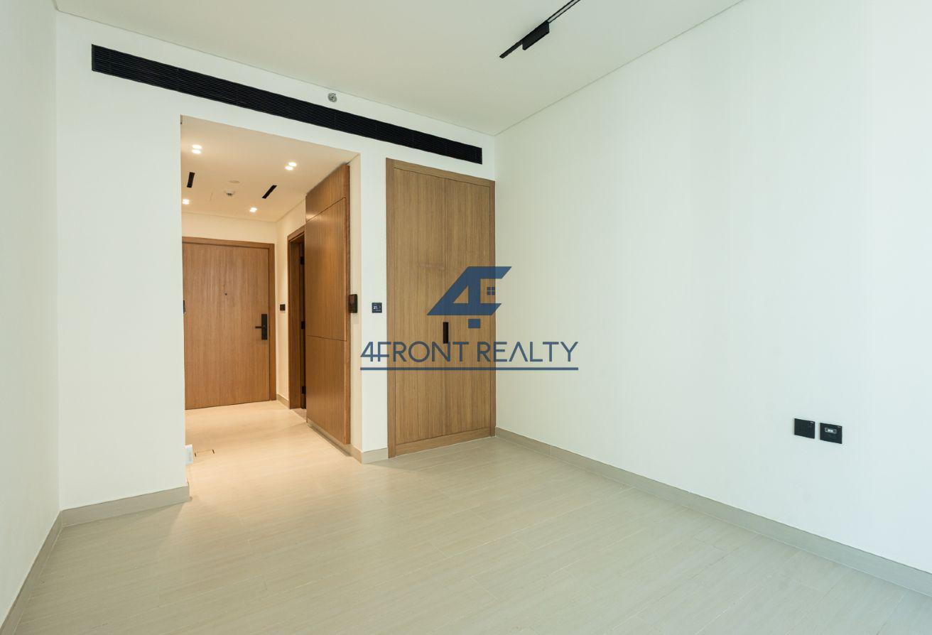 Studio Apartment | Modern Living | View Today photo 2