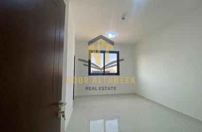 عمارة بالكامل - 3 - 3 للبيع في المجاز 2 - المجاز - الشارقة