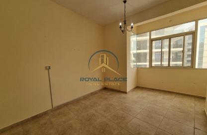 Apartment - 1 Bedroom - 1 Bathroom for rent in Al Thuraya Building - Dubai Silicon Oasis - Dubai