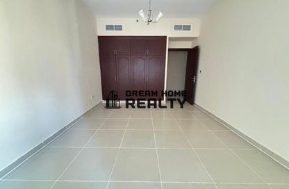 شقة - 2 غرف نوم - 2 حمامات للايجار في مبنى الزبيدي - التعاون - الشارقة