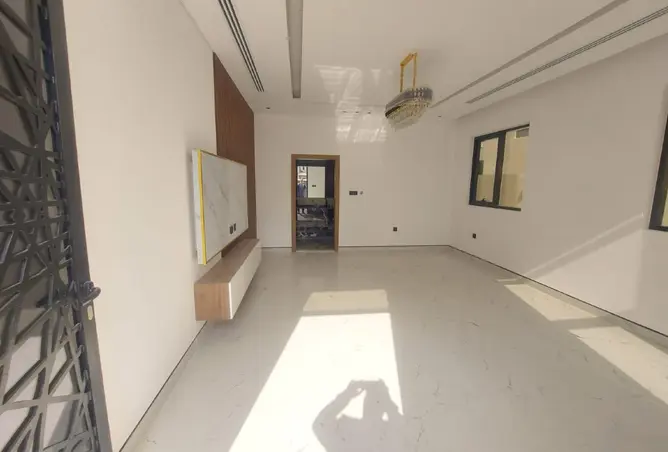 158685606 - Property Image 3