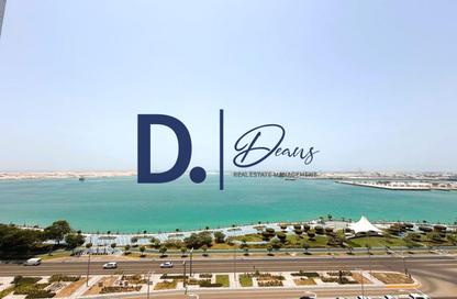 Apartment - 3 Bedrooms - 5 Bathrooms for rent in Al Reef Tower - Corniche Road - Abu Dhabi