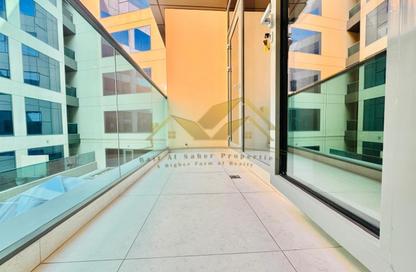 Apartment - 1 Bedroom - 2 Bathrooms for rent in Airport View Building - Al Garhoud - Dubai