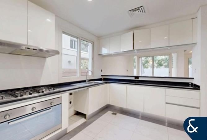 2PIfA2JAPGS - Property Image 2