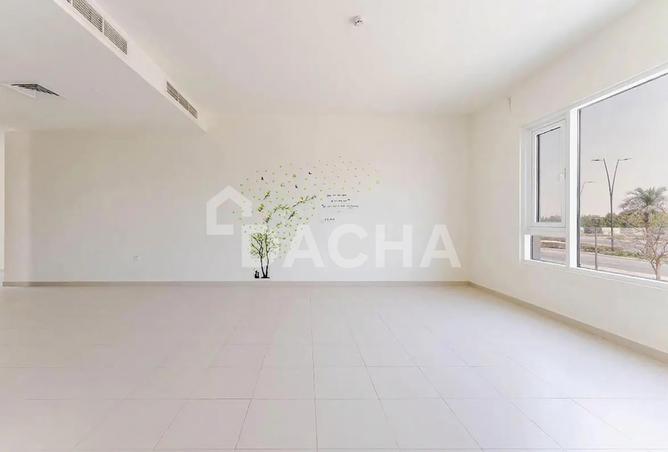 70267076 - صورة العقار 3