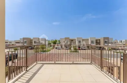 شقة - 2 غرف نوم - 2 حمامات للايجار في اوربانا ستاكد هاوس بلوك 24 - أوربانا 1 - اوربانا - اعمار الجنوبية - دبي الجنوب (مركز دبي العالمي) - دبي