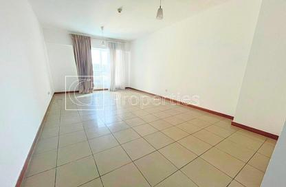 Apartment - 1 Bedroom - 2 Bathrooms for rent in Sulafa Tower - Dubai Marina - Dubai