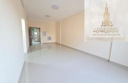 Apartment - 1 - 2 for rent in Al Jurf 3 - Al Jurf - Ajman