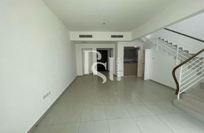 Townhouse - 2 - 3 for sale in Waterfall District - Al Ghadeer - Abu Dhabi