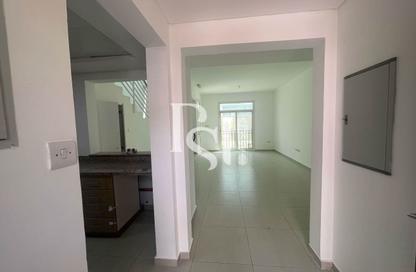 Townhouse - 2 - 3 for sale in Waterfall District - Al Ghadeer - Abu Dhabi