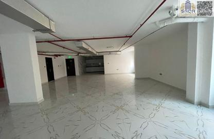 Full Floor - Studio - 3 Bathrooms for rent in Al Mowaihat 3 - Al Mowaihat - Ajman
