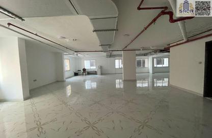 Full Floor - Studio - 3 Bathrooms for rent in Al Mowaihat 3 - Al Mowaihat - Ajman
