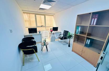Office Space - Studio - 1 Bathroom for rent in Silver Home Building - Hor Al Anz - Deira - Dubai
