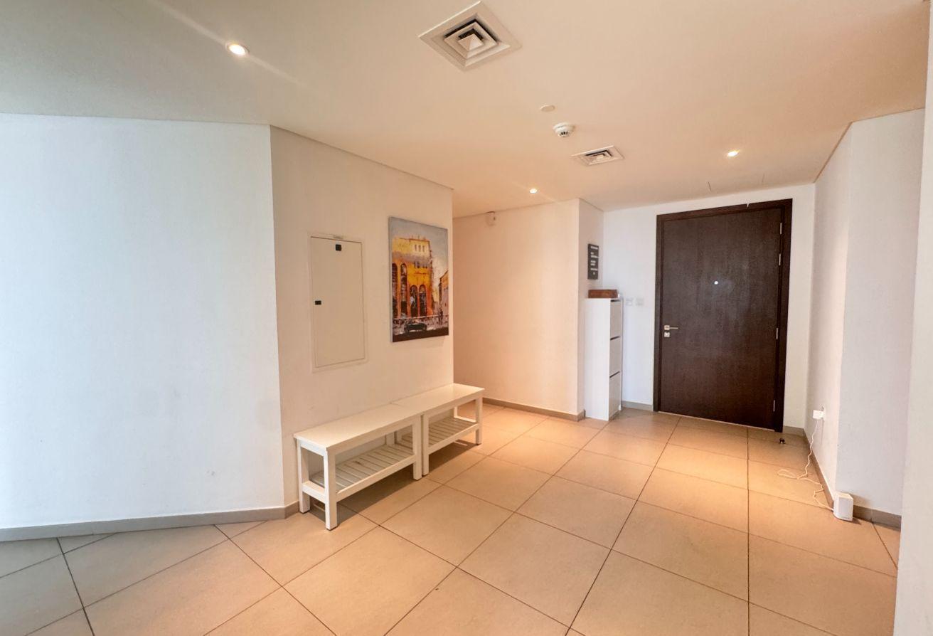 Spacious High Floor 3BR Apt | Downtown Views photo 9