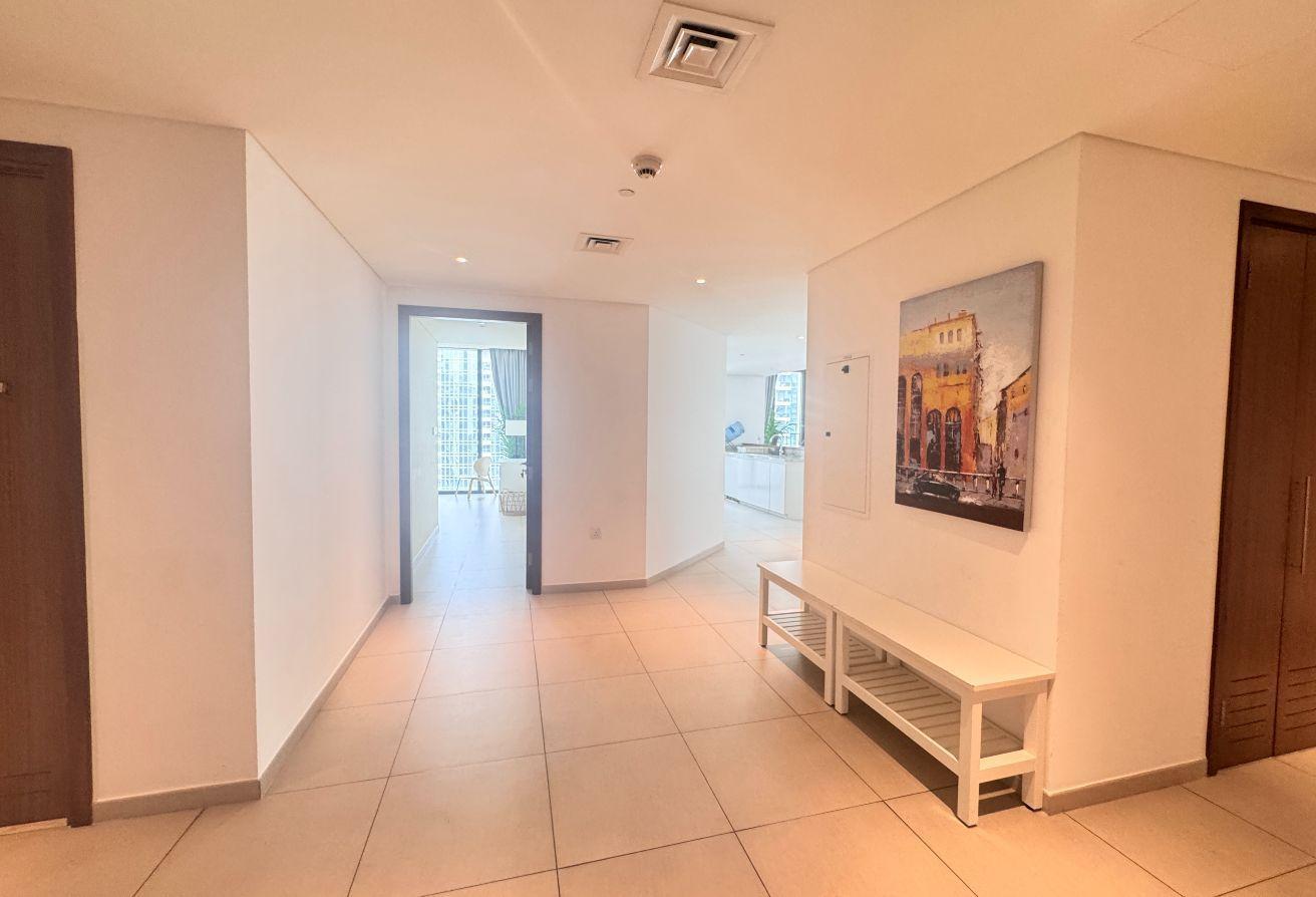 Spacious High Floor 3BR Apt | Downtown Views photo 11