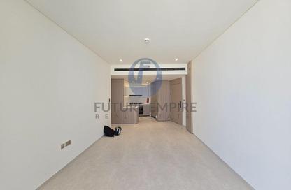 Apartment - 2 - 2 for rent in Binghatti Pinnacle - Dubai Healthcare City 2 - Al Jaddaf - Dubai