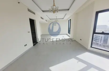 Apartment - 1 Bedroom - 2 Bathrooms for rent in Jumeirah Garden Building 4 - Jumeirah Garden City - Al Satwa - Dubai