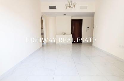 Apartment - 2 - 2 for rent in Muwailih Building - Muwaileh - Sharjah