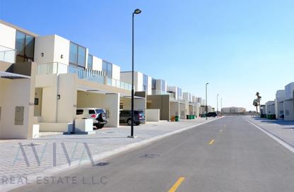 Townhouse - 4 - 5 for sale in Senses at the Fields - The Fields - District 11 - Mohammed Bin Rashid City - Dubai Townhouse - 4 - 5 for sale in Senses at the Fields - The Fields - District 11 - Mohammed Bin Rashid City - Dubai