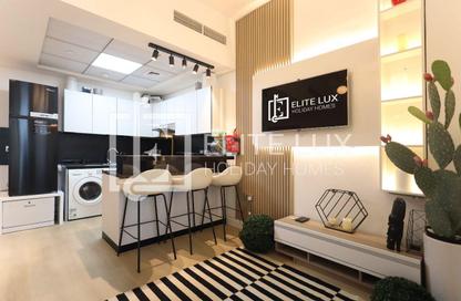 Apartment - Studio - 1 Bathroom for rent in Al Waleed Garden 2 - Al Waleed Garden - Al Jaddaf - Dubai
