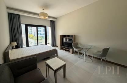 Apartment - Studio - 1 for rent in SOL Bay - Business Bay - Dubai