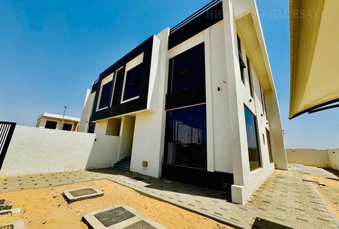 97403445 - Property Main Image
