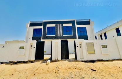 Villa - 4 Bedrooms - 5 Bathrooms for rent in Basateen Al Tai - Al Tai - Sharjah