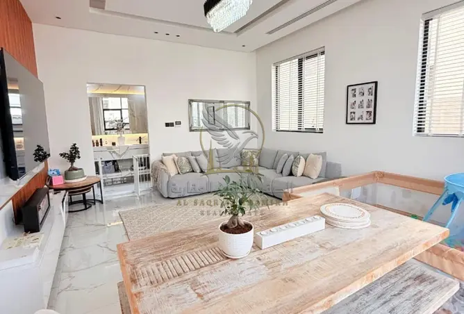 128850969 - Property Image 2