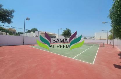 Villa - 5 - 5 for rent in Jumeirah 3 Villas - Jumeirah 3 - Jumeirah - Dubai