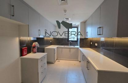 Apartment - 4 Bedrooms - 4 Bathrooms for sale in Jawaher Residences - Maryam Island - Al Khan - Sharjah