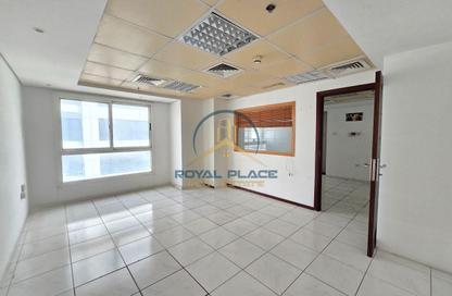 Office Space - Studio - 1 for rent in Al Ghanim 3 - Al Muraqqabat - Deira - Dubai