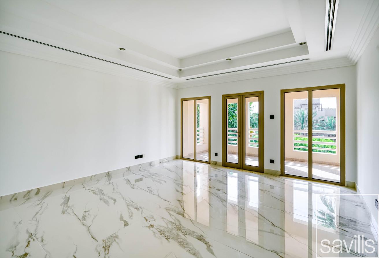 Rare Renovated Hattan | Lake Backing | AMC photo 13