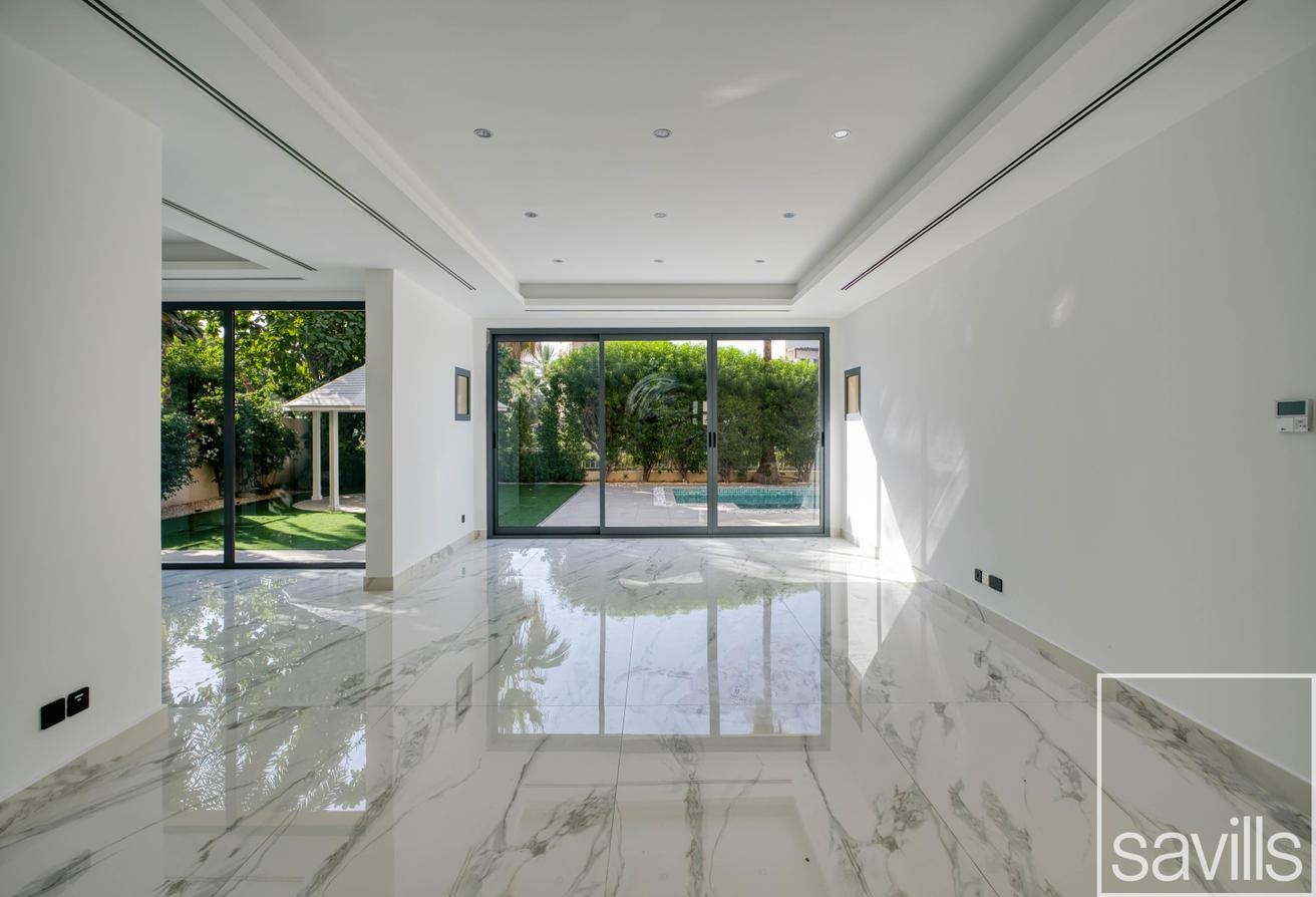 Rare Renovated Hattan | Lake Backing | AMC photo 3