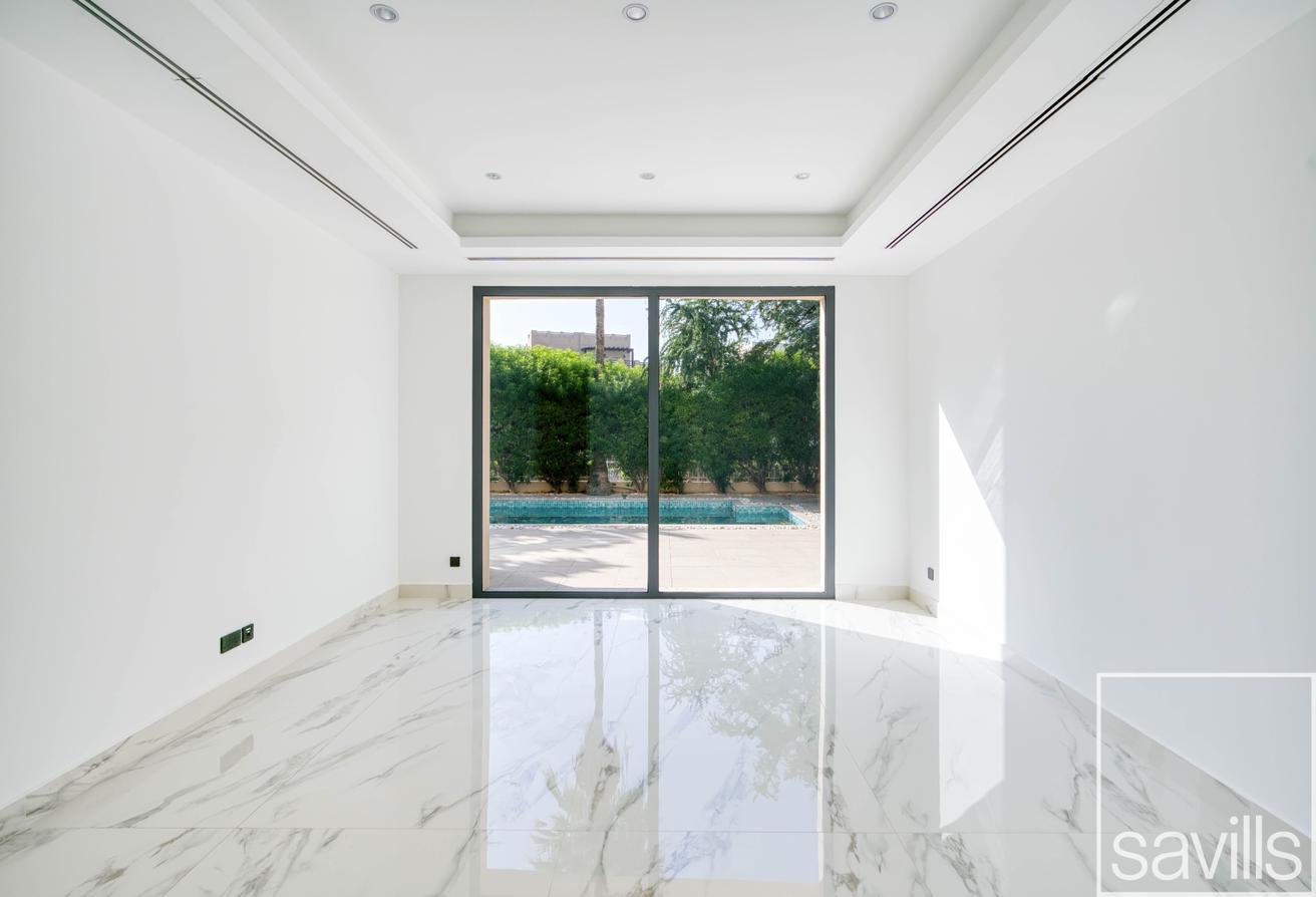 Rare Renovated Hattan | Lake Backing | AMC photo 8