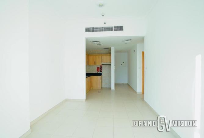 83664644 - Property Image 2