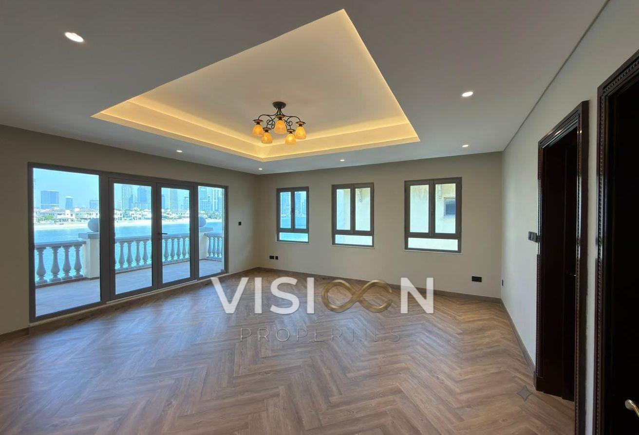 BEACHFRONT 4BR VILLA - Skyline Views – Vacant photo 6