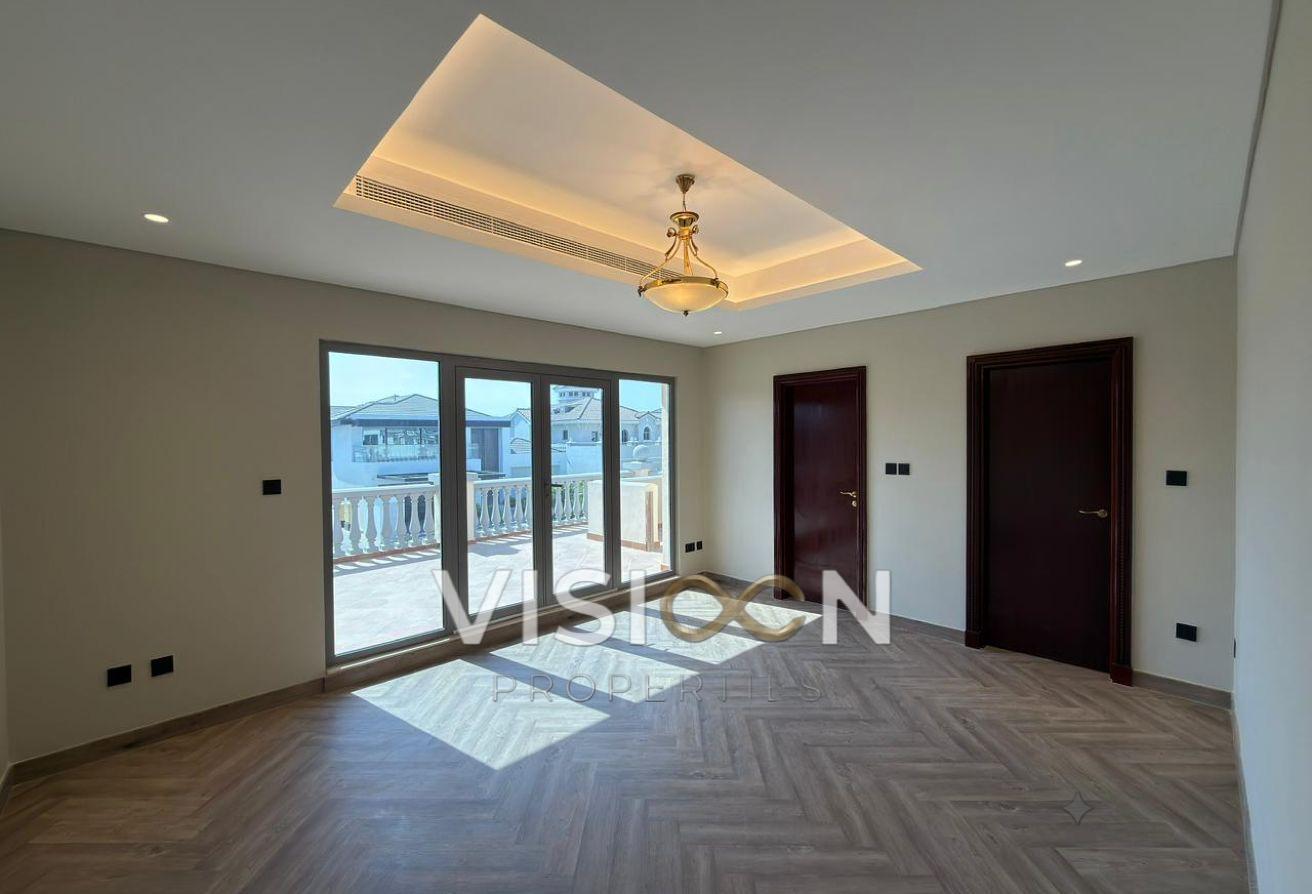 BEACHFRONT 4BR VILLA - Skyline Views – Vacant photo 8