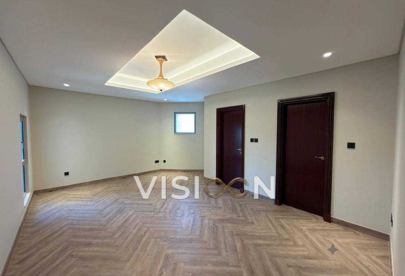 BEACHFRONT 4BR VILLA - Skyline Views – Vacant photo 9