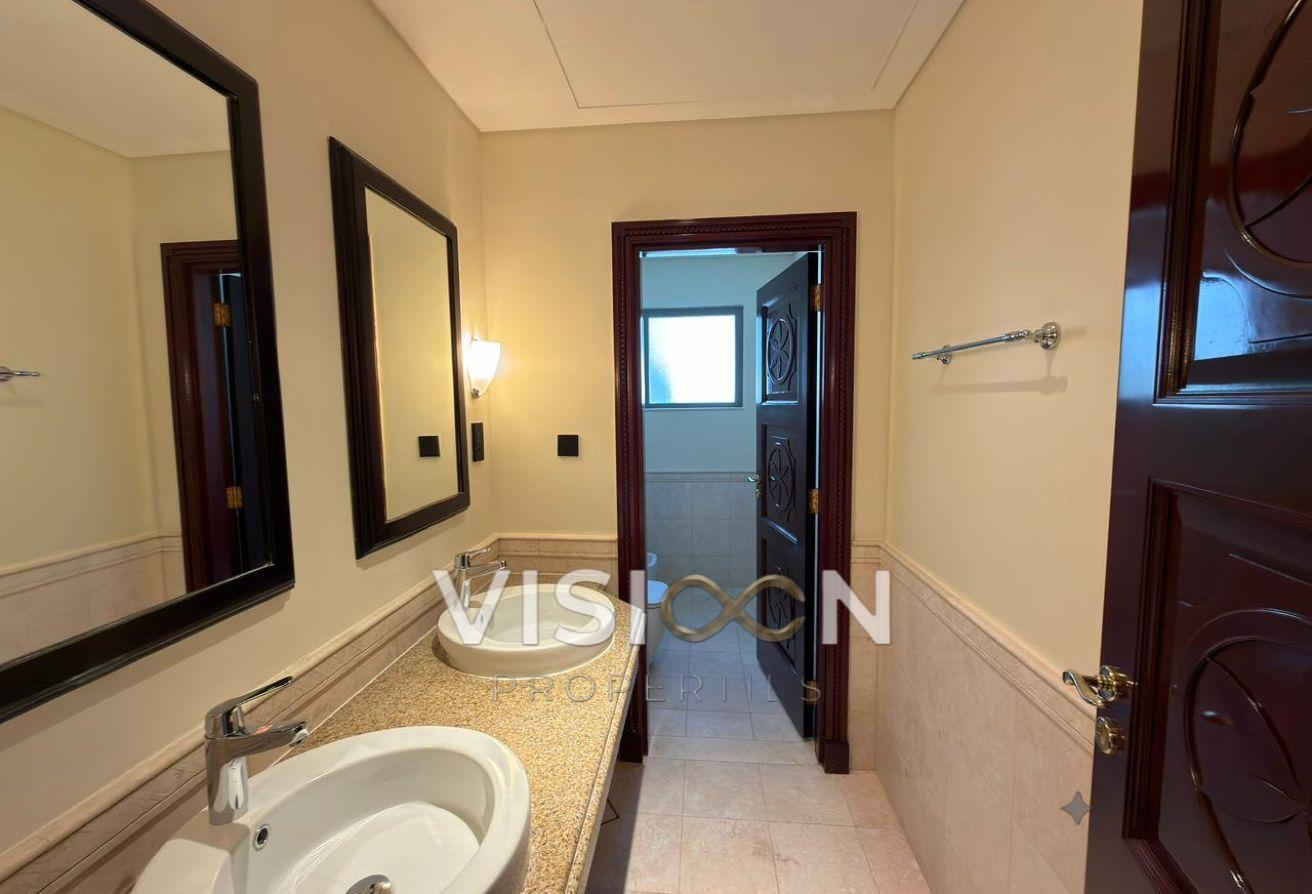 BEACHFRONT 4BR VILLA - Skyline Views – Vacant photo 16