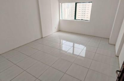 Apartment - 3 Bedrooms - 3 Bathrooms for rent in Babel Towers - Al Majaz 3 - Al Majaz - Sharjah