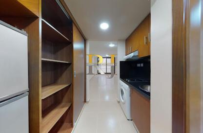 Apartment - Studio - 1 Bathroom for rent in Golden Sands 6 - Mankhool - Bur Dubai - Dubai